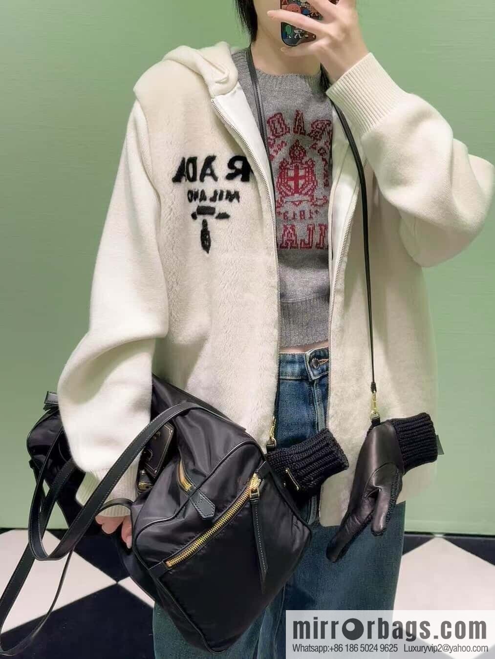 PRADA 🎉 new travel bag 🎉 1BB135🎊🎊