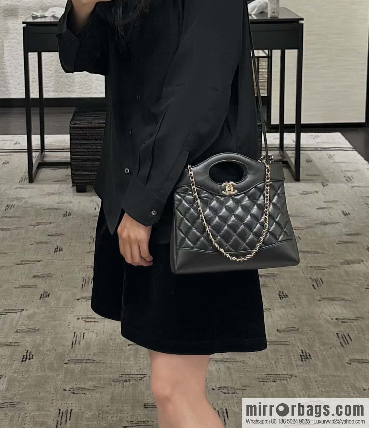 𝐂𝐡𝐚𝐧𝐞𝐥 𝟐𝟑𝐀 Superior Handicraft 31bag Mini Black ➿ AS4133