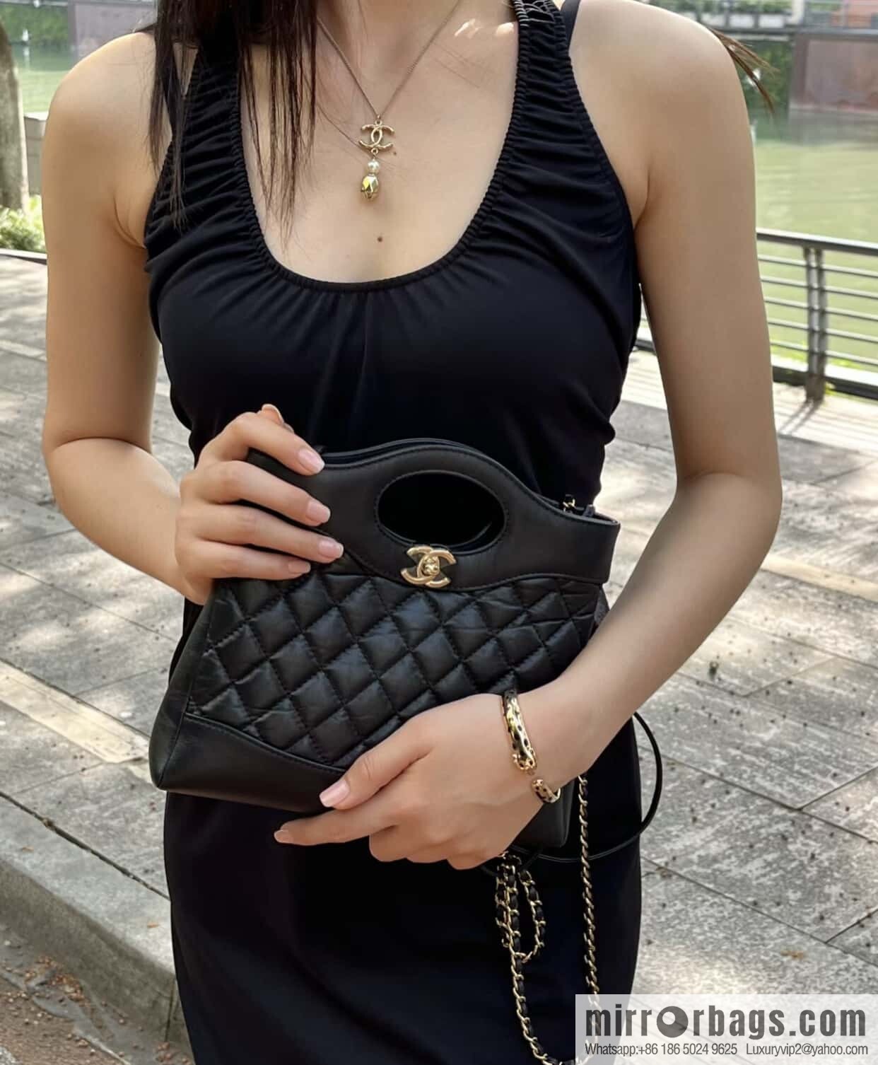 𝐂𝐡𝐚𝐧𝐞𝐥 𝟐𝟑𝐀 Superior Handicraft 31bag Mini Black ➿ AS4133