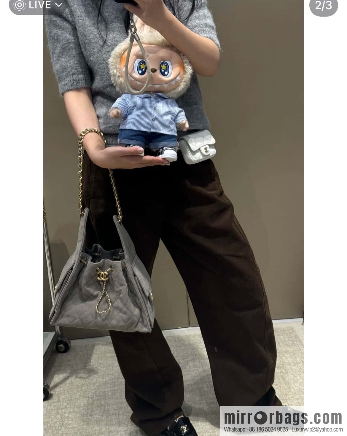 𝐂𝐡𝐚𝐧𝐞𝐥 𝟐𝟓𝐜 Grey Suede Drawstring Bucket Bag, Small 🌟 AS5293