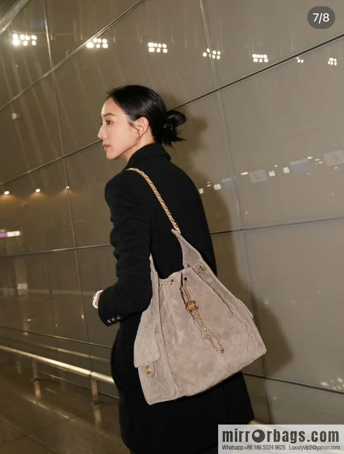 𝐂𝐡𝐚𝐧𝐞𝐥 𝟐𝟓𝐜 Grey Suede Drawstring Bucket Bag, Large 🌟 AS5311