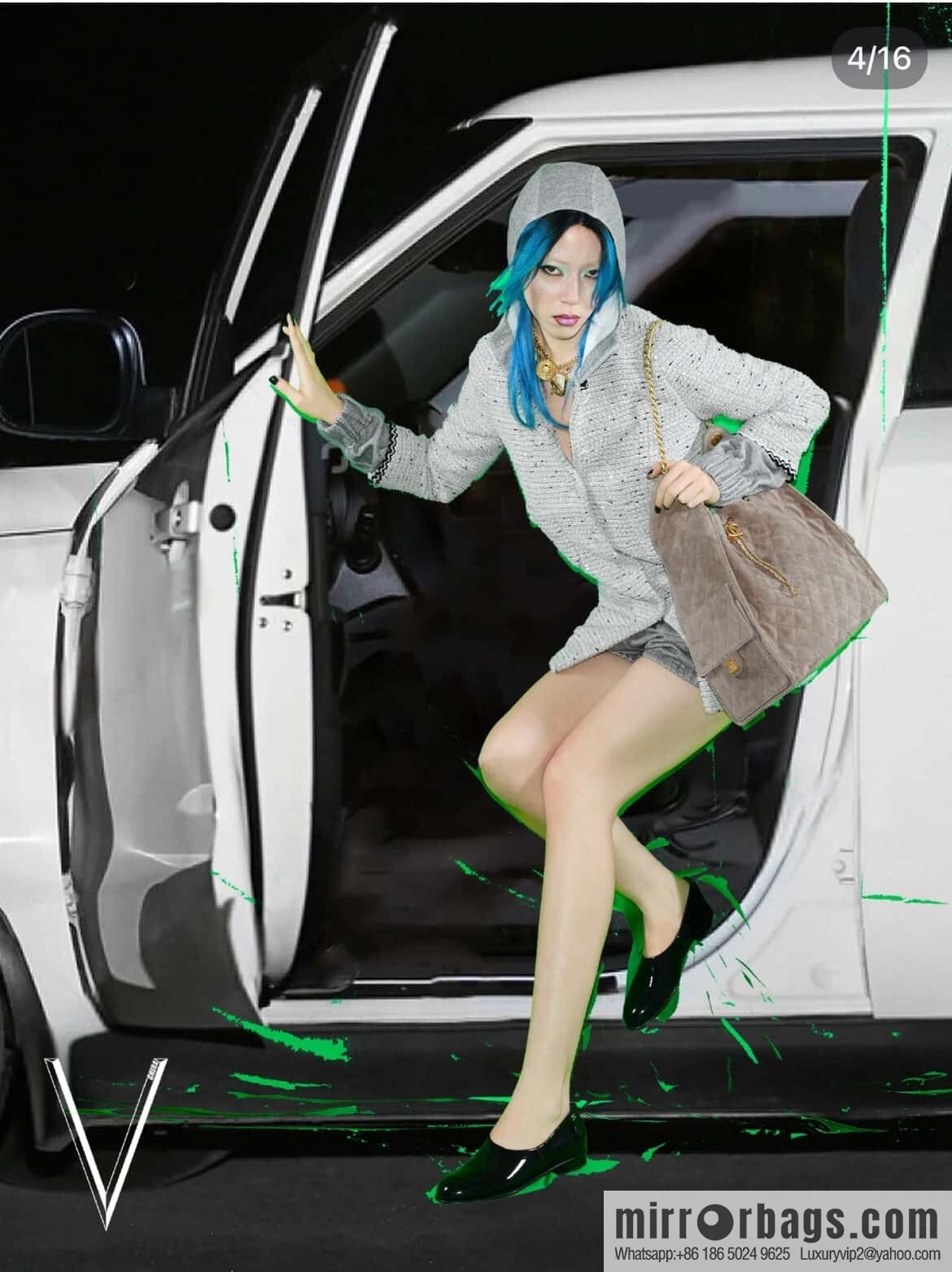 𝐂𝐡𝐚𝐧𝐞𝐥 𝟐𝟓𝐜 Grey Suede Drawstring Bucket Bag, Large 🌟 AS5311