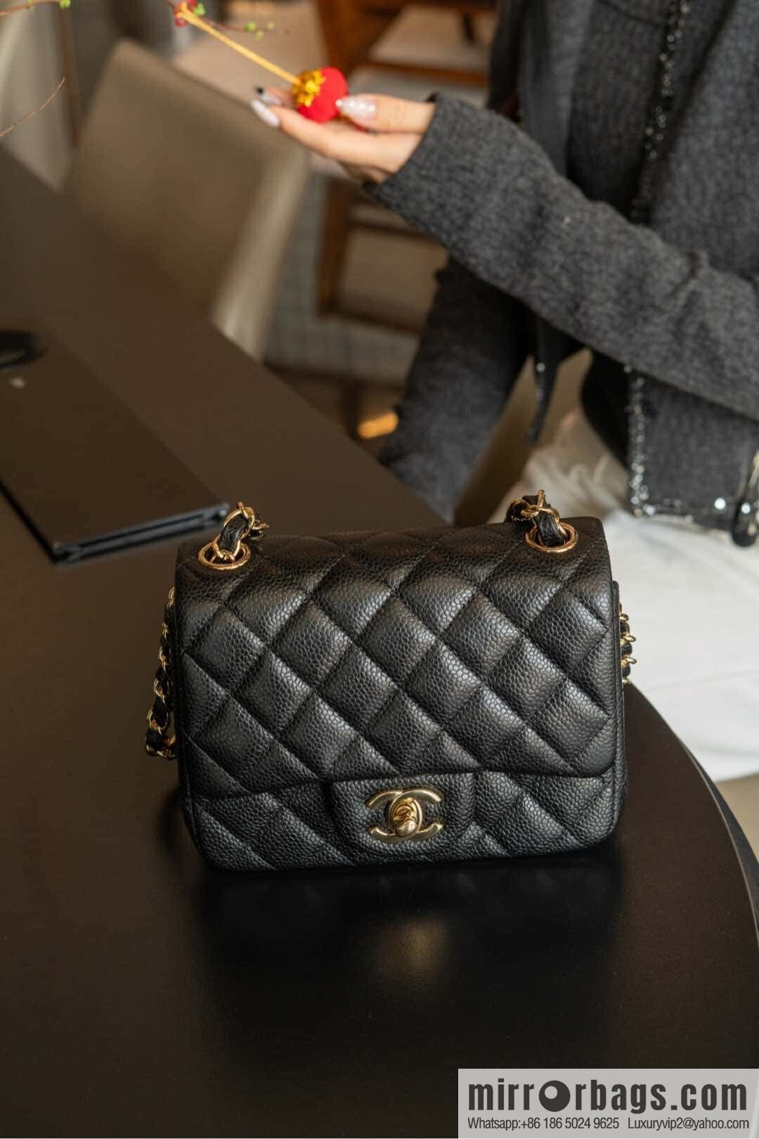 𝗖𝗹𝗮𝘀𝘀𝗶𝗰 𝗙𝗹𝗮𝗽 | genuine skin lychee pattern, Fatty Fang, black gold 🖤 A01115