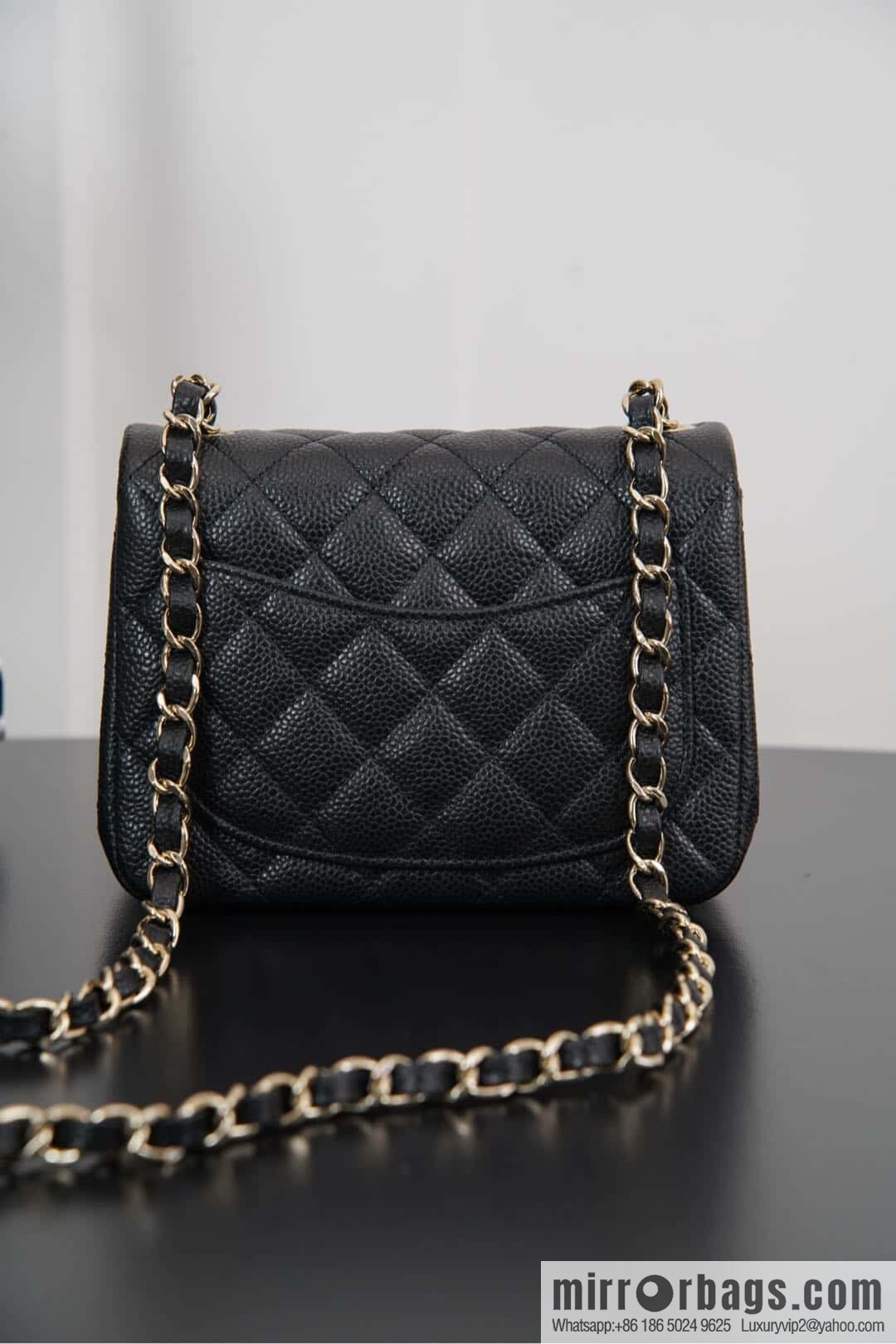 𝗖𝗹𝗮𝘀𝘀𝗶𝗰 𝗙𝗹𝗮𝗽 | genuine skin lychee pattern, Fatty Fang, black gold 🖤 A01115