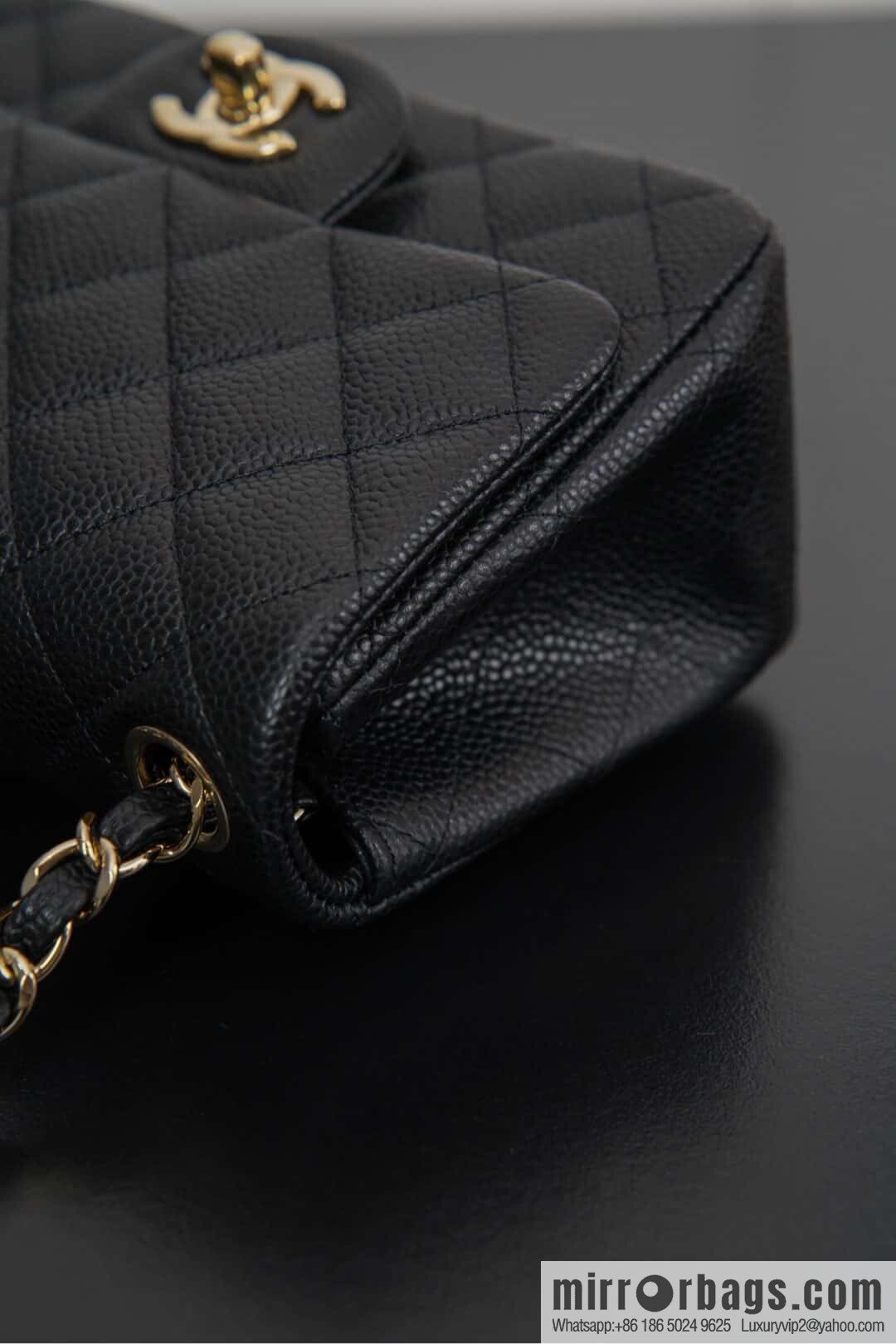 𝗖𝗹𝗮𝘀𝘀𝗶𝗰 𝗙𝗹𝗮𝗽 | genuine skin lychee pattern, Fatty Fang, black gold 🖤 A01115