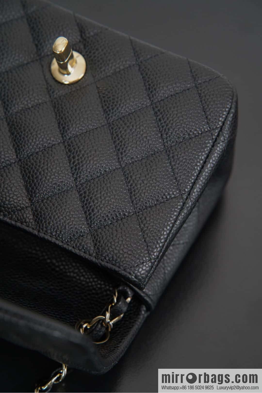 𝗖𝗹𝗮𝘀𝘀𝗶𝗰 𝗙𝗹𝗮𝗽 | genuine skin lychee pattern, Fatty Fang, black gold 🖤 A01115
