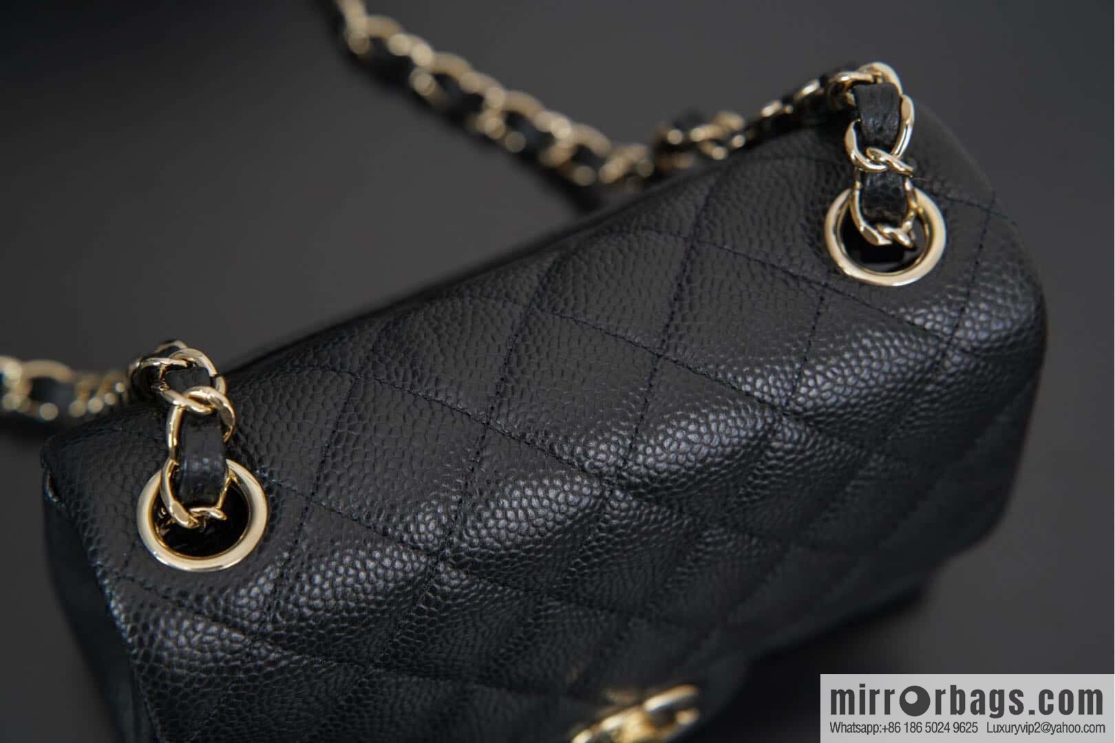 𝗖𝗹𝗮𝘀𝘀𝗶𝗰 𝗙𝗹𝗮𝗽 | genuine skin lychee pattern, Fatty Fang, black gold 🖤 A01115