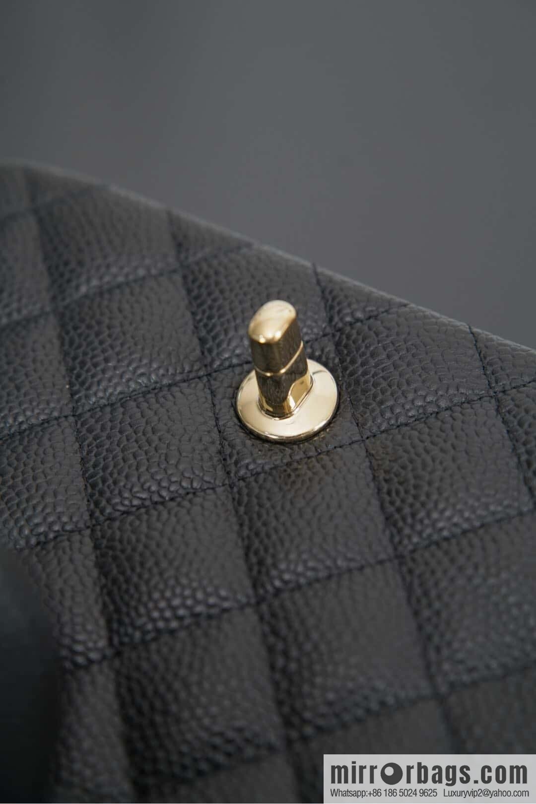 𝗖𝗹𝗮𝘀𝘀𝗶𝗰 𝗙𝗹𝗮𝗽 | genuine skin lychee pattern, Fatty Fang, black gold 🖤 A01115