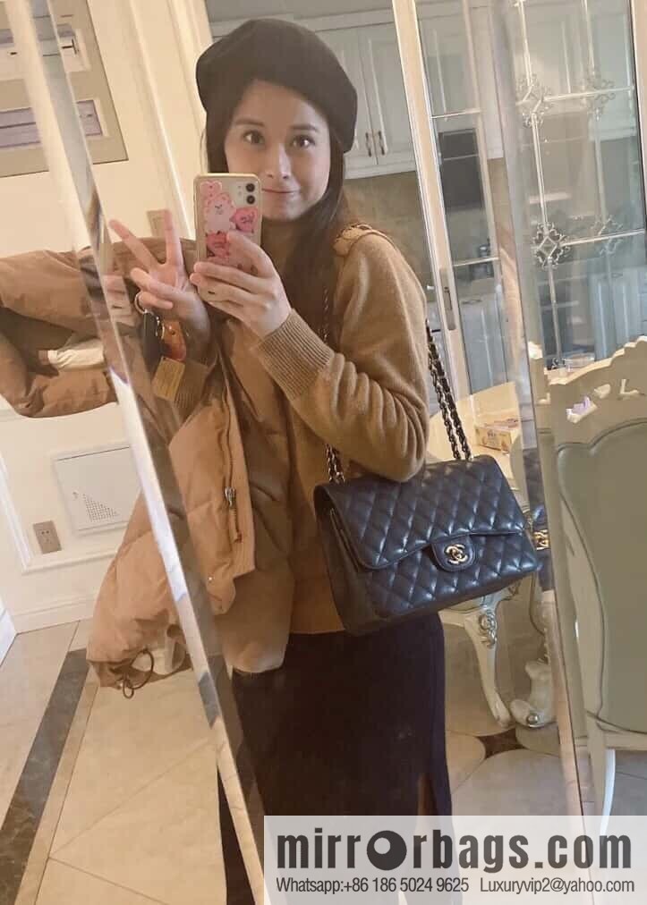 โ๐ฝ ๐๐น๐ฎ๐๐๐ถ๐ฐ ๐๐น๐ฎ๐ฝ ๐๐ฎ๐ฆ๐๐จ ๏ฝ genuine skin, caviar, black gold A58600