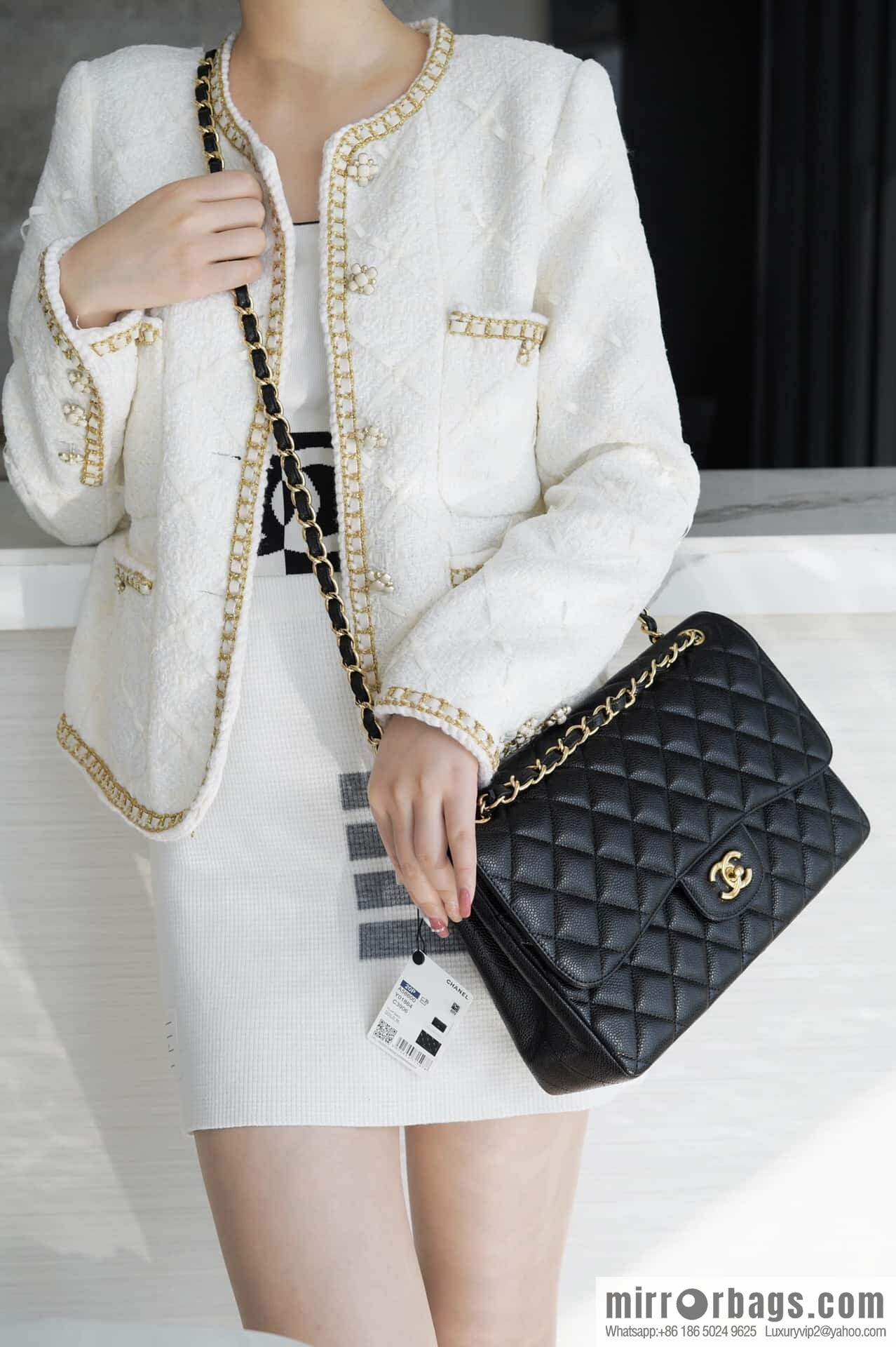 โ๐ฝ ๐๐น๐ฎ๐๐๐ถ๐ฐ ๐๐น๐ฎ๐ฝ ๐๐ฎ๐ฆ๐๐จ ๏ฝ genuine skin, caviar, black gold A58600