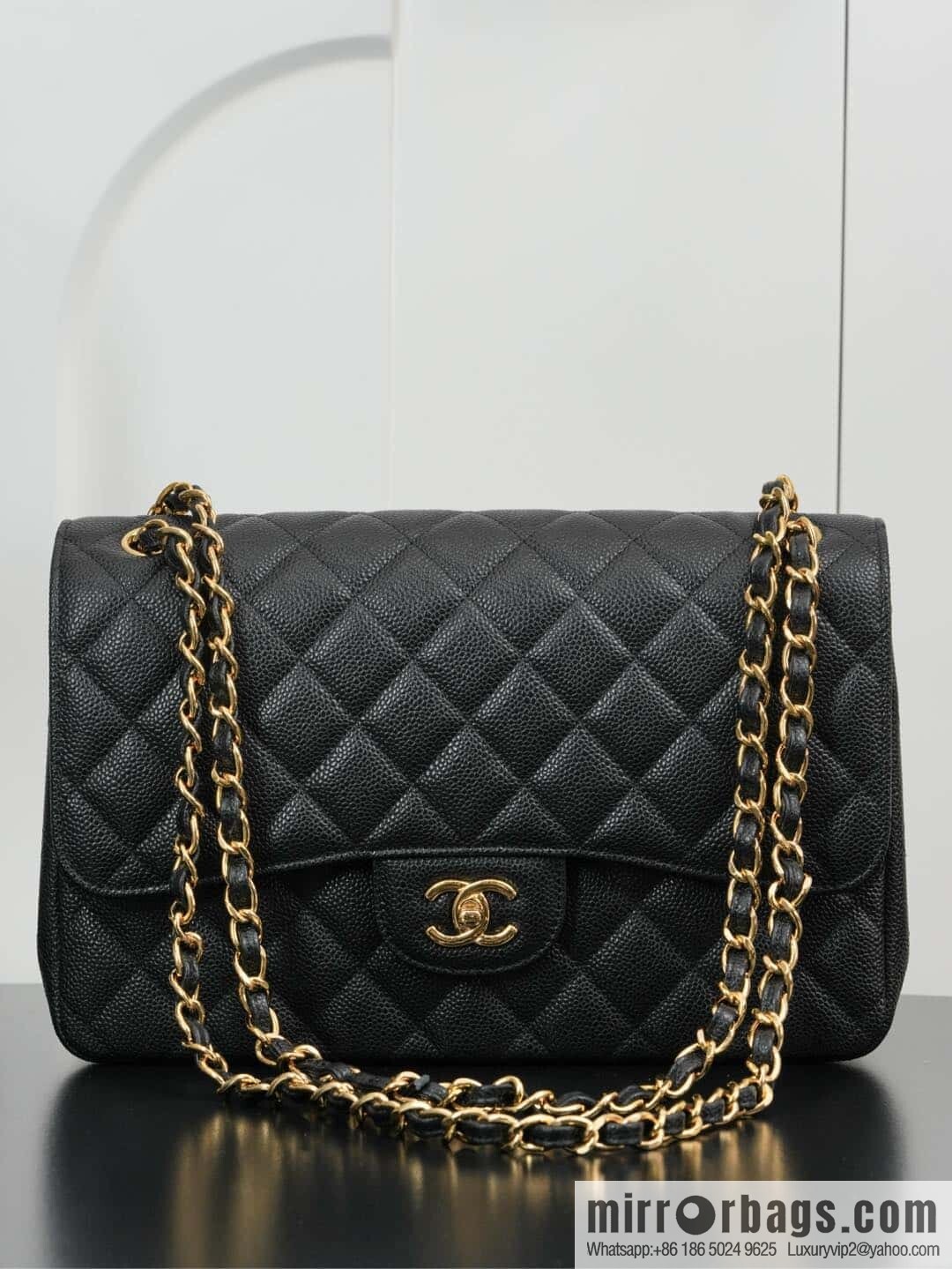 โ๐ฝ ๐๐น๐ฎ๐๐๐ถ๐ฐ ๐๐น๐ฎ๐ฝ ๐๐ฎ๐ฆ๐๐จ ๏ฝ genuine skin, caviar, black gold A58600