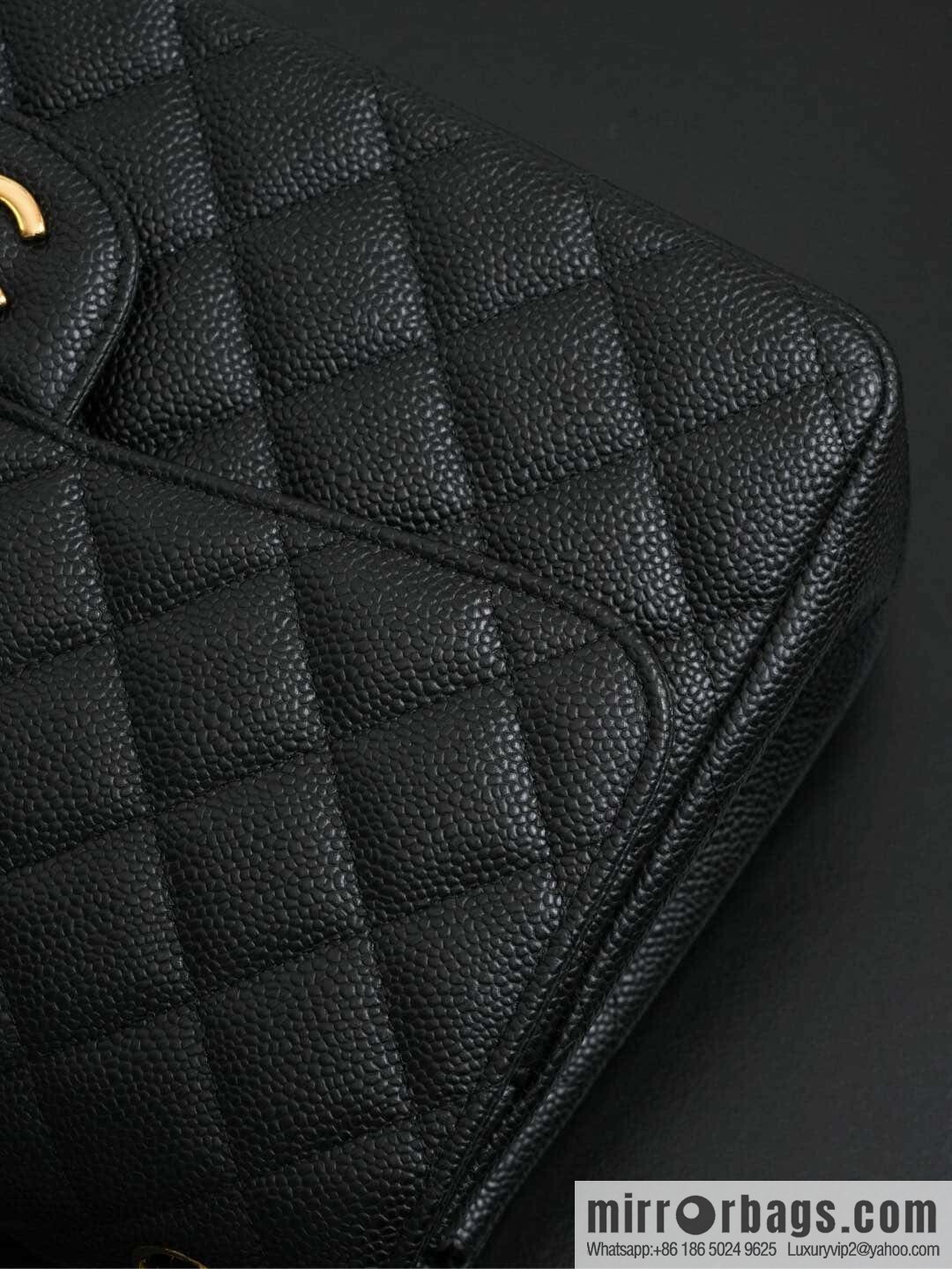 โ๐ฝ ๐๐น๐ฎ๐๐๐ถ๐ฐ ๐๐น๐ฎ๐ฝ ๐๐ฎ๐ฆ๐๐จ ๏ฝ genuine skin, caviar, black gold A58600