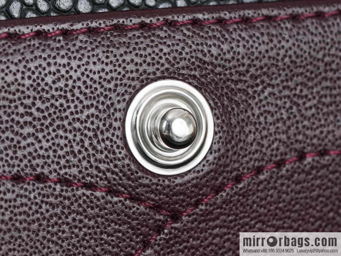 ℂ𝔽 𝗖𝗹𝗮𝘀𝘀𝗶𝗰 𝗙𝗹𝗮𝗽 𝐉𝐮𝐦𝐛𝐨 | genuine leather, caviar, black silver 🖤 A58600