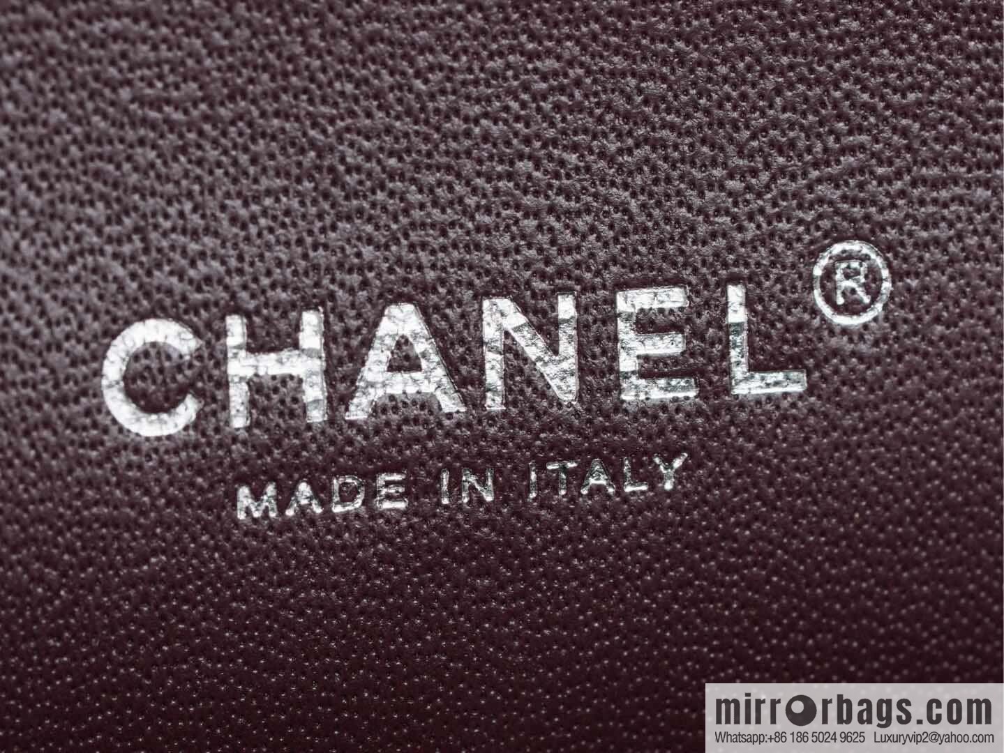 ℂ𝔽 𝗖𝗹𝗮𝘀𝘀𝗶𝗰 𝗙𝗹𝗮𝗽 𝐉𝐮𝐦𝐛𝐨 | genuine leather, caviar, black silver 🖤 A58600