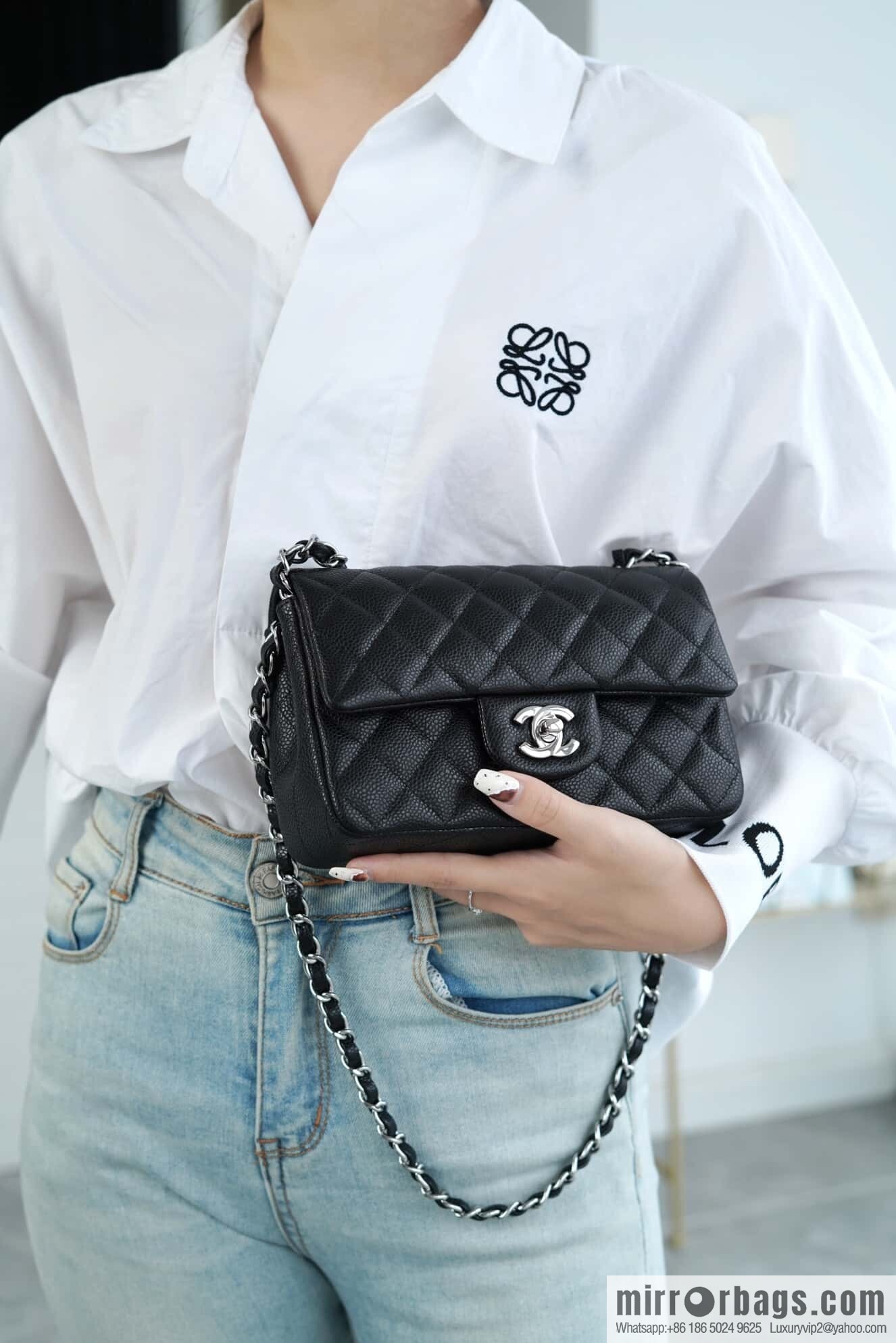 ℂ𝔽 𝗖𝗹𝗮𝘀𝘀𝗶𝗰 𝗙𝗹𝗮𝗽 | black silver 🖤 A01116