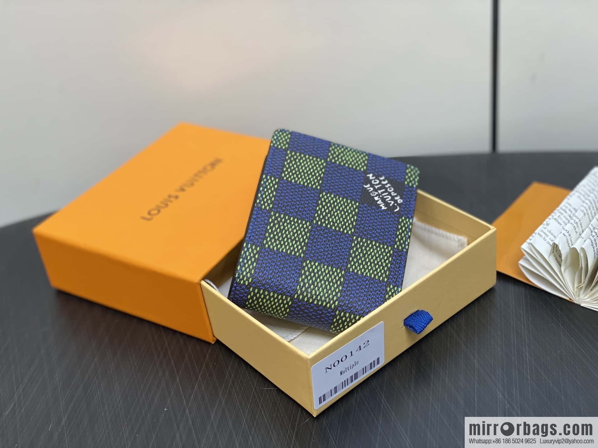[Original order boutique] N00142 blue plaid, short suit clip wallet MULTIPLE wallet