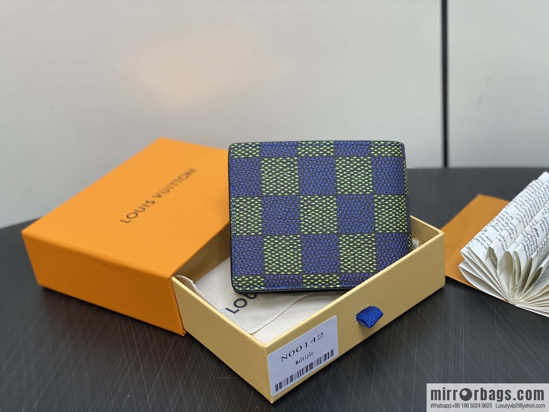 [Original order boutique] N00142 blue plaid, short suit clip wallet MULTIPLE wallet
