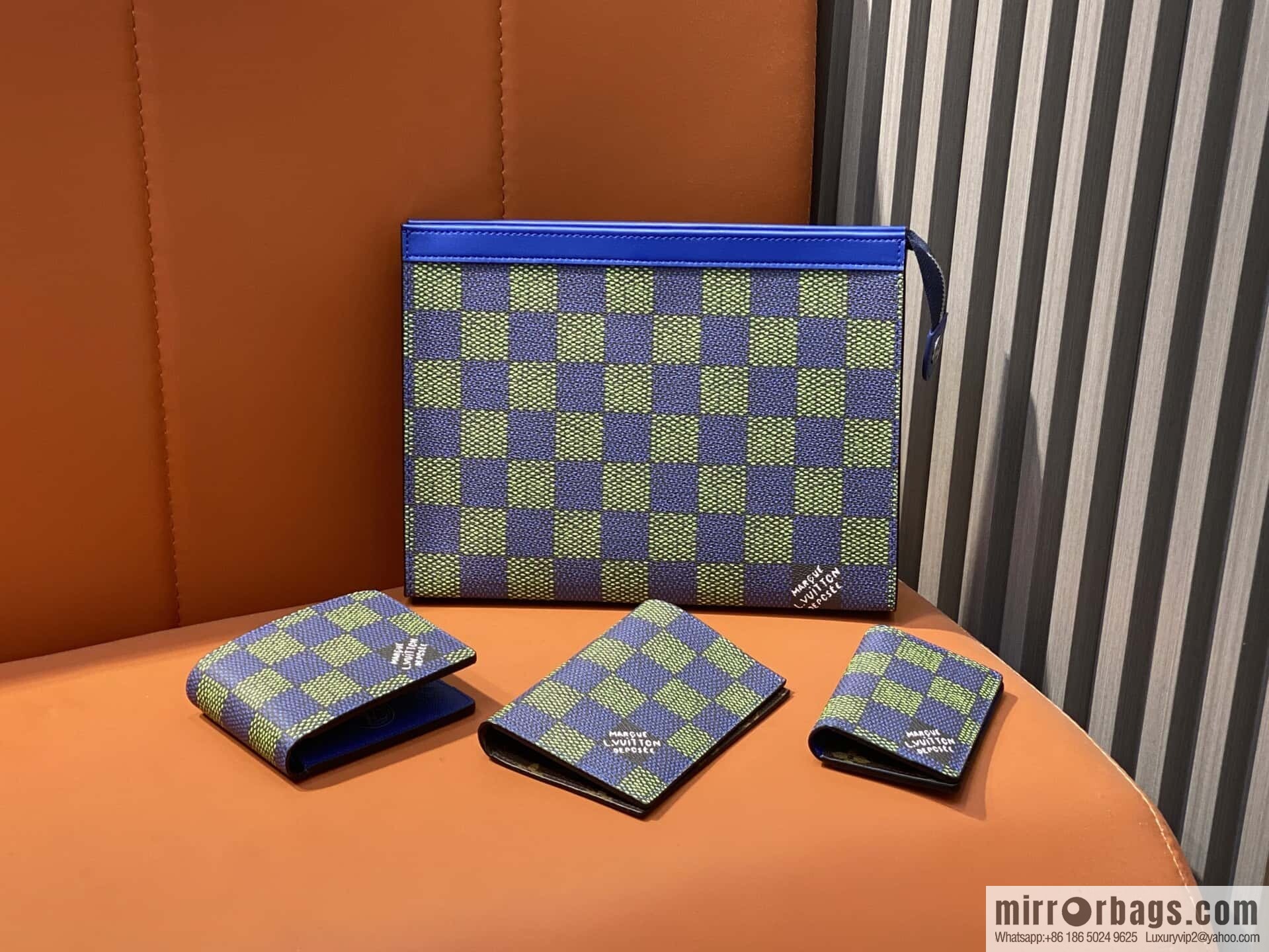 [Original order boutique] N00168 blue grid, passport holder, passport cover.