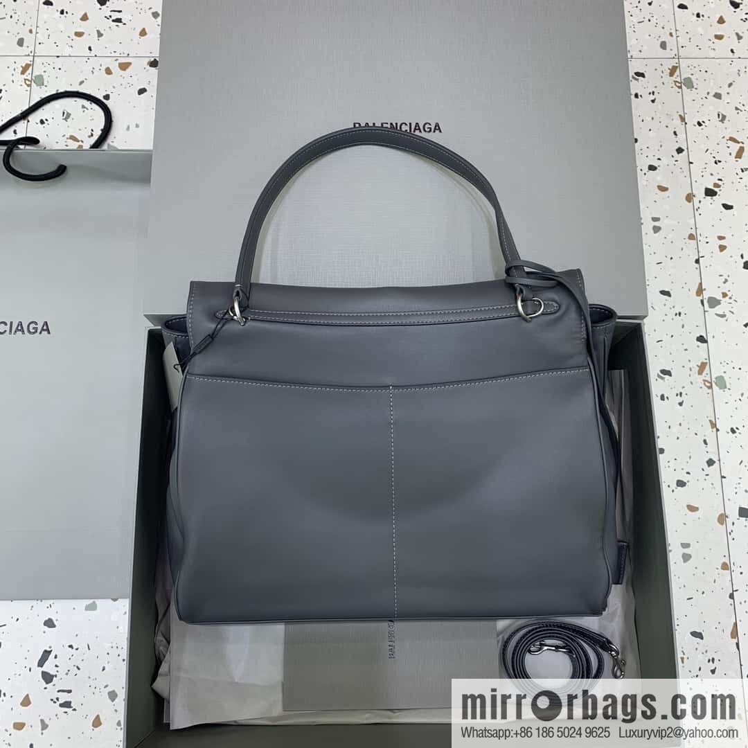 [Large premium gray silver buckle 】 𝐁𝐀𝐋𝐄𝐍𝐂𝐈𝐀𝐆𝐀 𝐑𝐎𝐃𝐄𝐎 𝐁𝐀𝐆 series handbag model number: 78972