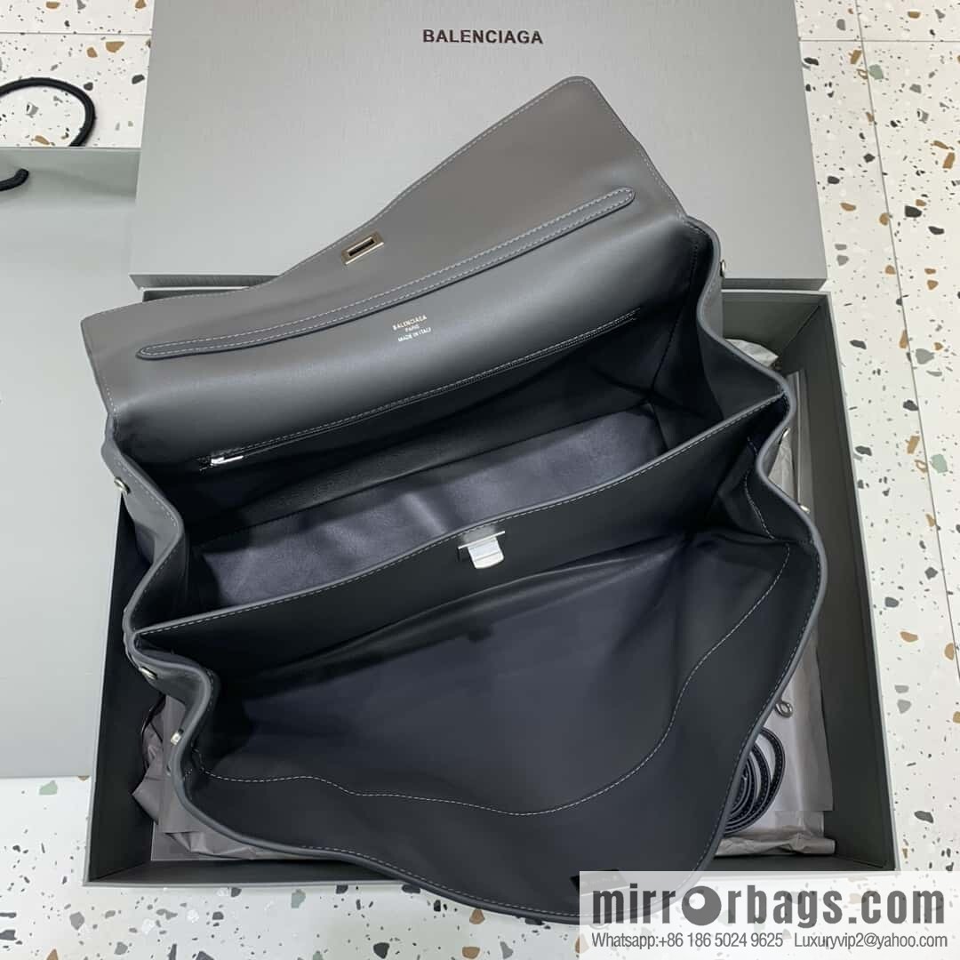 [Large premium gray silver buckle 】 𝐁𝐀𝐋𝐄𝐍𝐂𝐈𝐀𝐆𝐀 𝐑𝐎𝐃𝐄𝐎 𝐁𝐀𝐆 series handbag model number: 78972