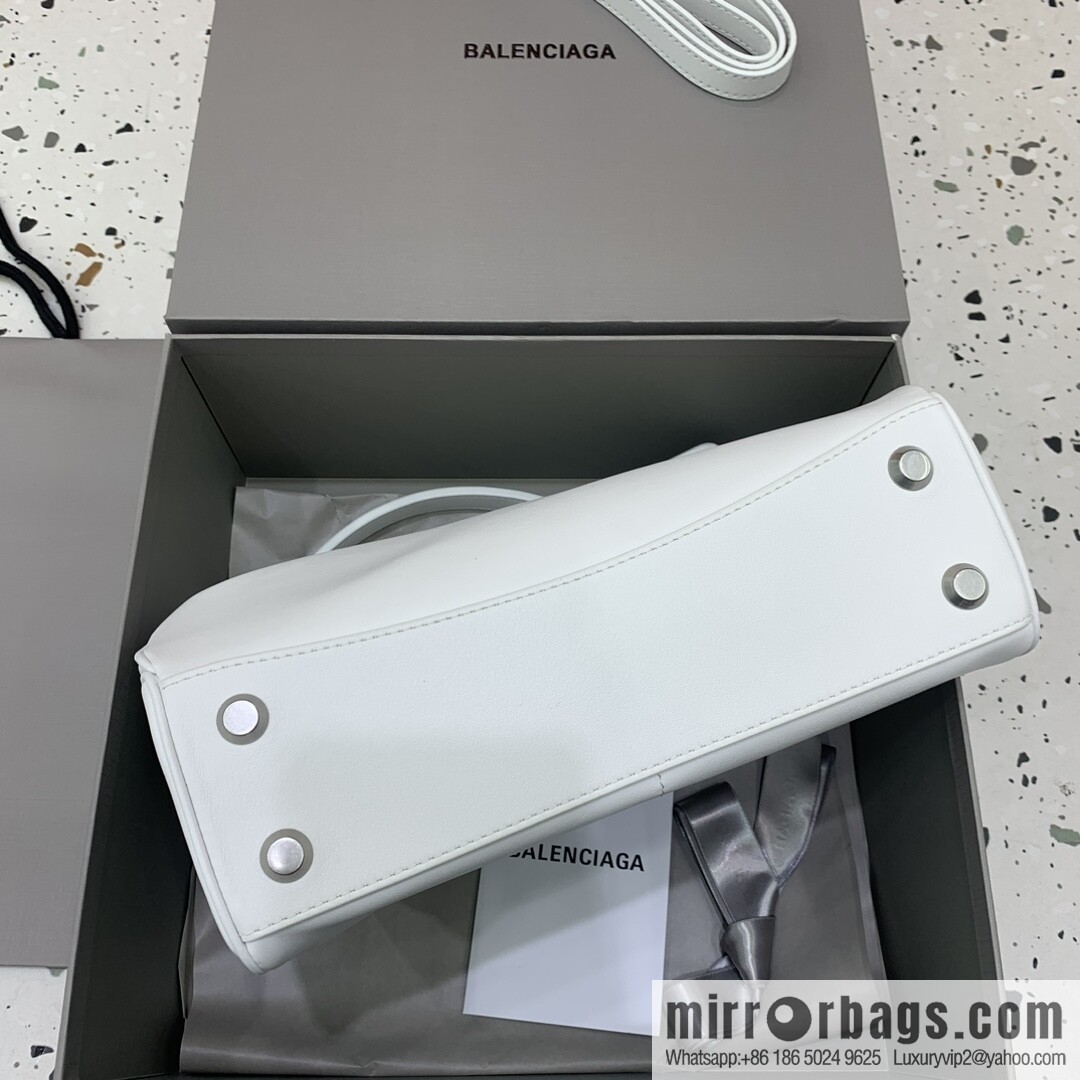 🖤[Small white 】 𝐁𝐀𝐋𝐄𝐍𝐂𝐈𝐀𝐆𝐀 𝐑𝐎𝐃𝐄𝐎 𝐁𝐀𝐆 series handbag model number: 78972
