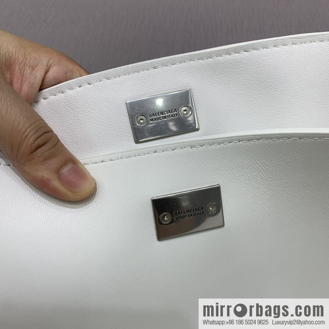[Medium white silver buckle 】 𝐁𝐀𝐋𝐄𝐍𝐂𝐈𝐀𝐆𝐀 𝐑𝐎𝐃𝐄𝐎 𝐁𝐀𝐆 series handbag model number: 78972