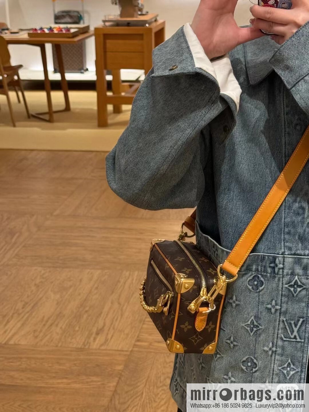 LV M14729 Mini Soft Trunk