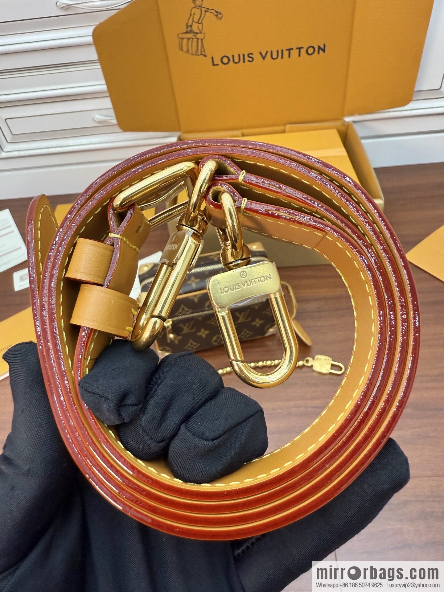 LV M14729 Mini Soft Trunk