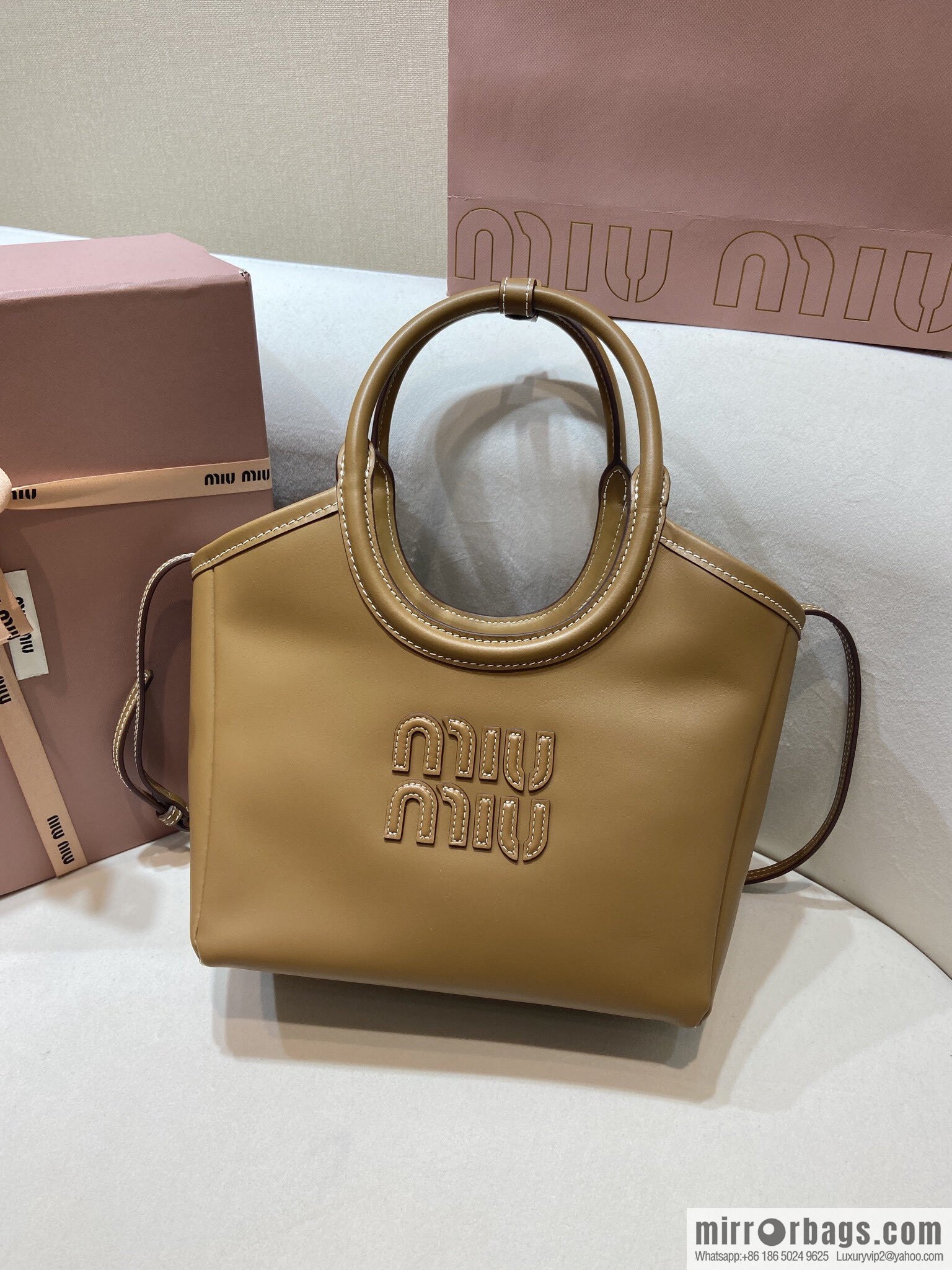 MIUMIU 🎉 new tote bag 🎉 5BA288 🎉🎉 caramel color