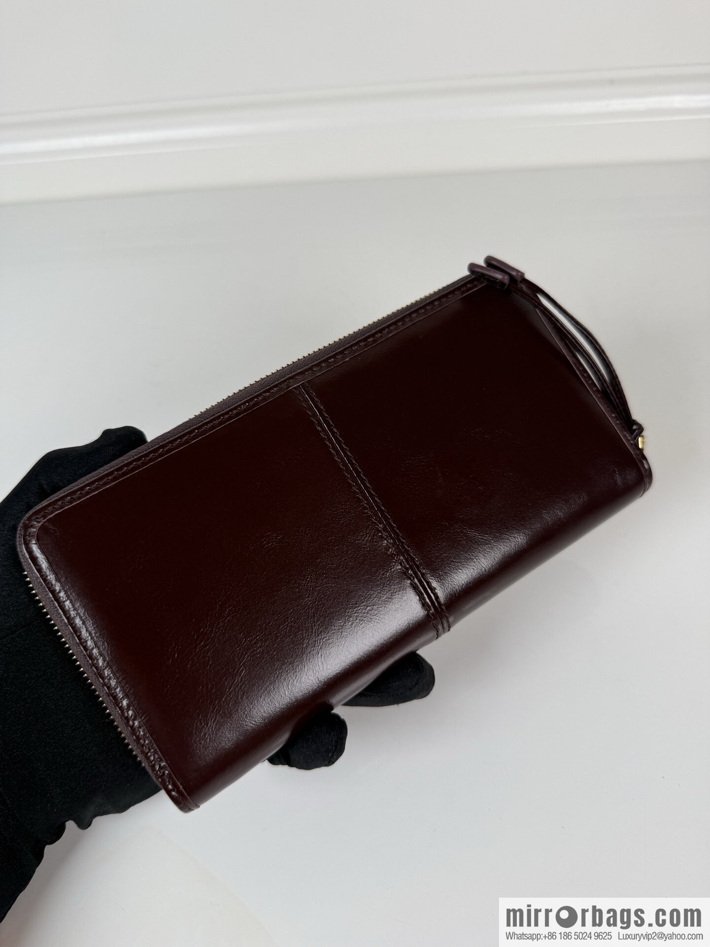 PRADA men's/women's triangle gold hardware standard oil wax leather zipper bag 2ML059 burgundy