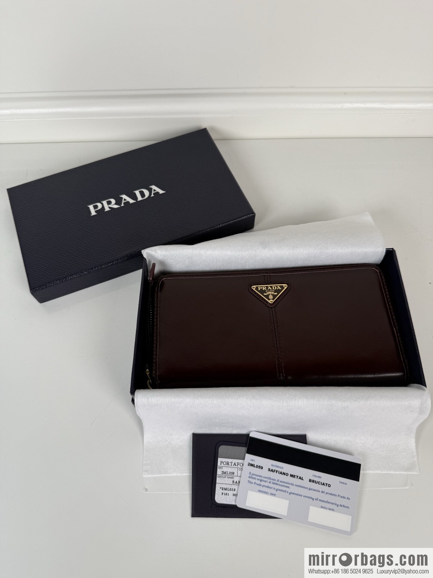PRADA men's/women's triangle gold hardware standard oil wax leather zipper bag 2ML059 burgundy