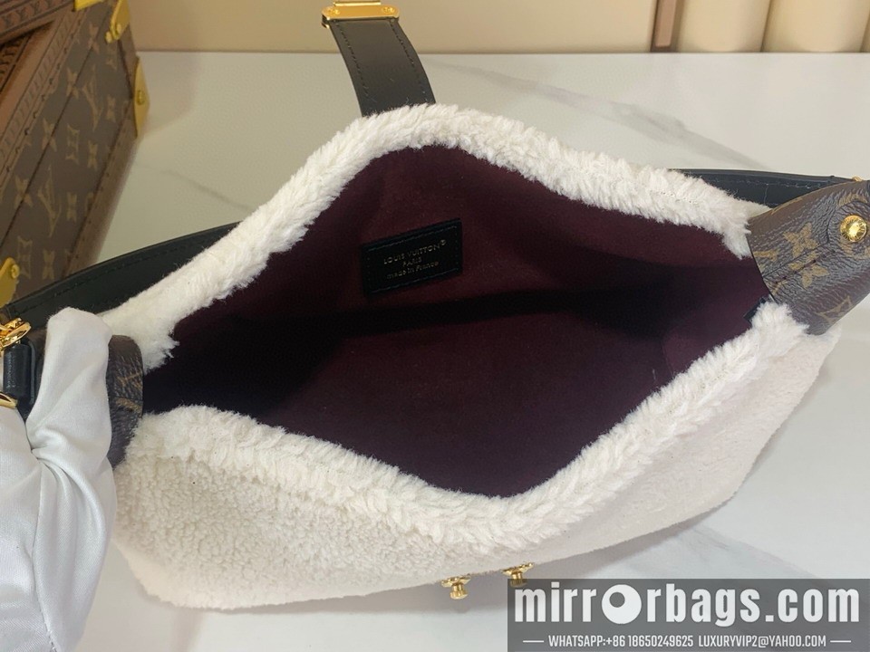 Replica LV Bags Mia M26245 14.5x8x22cm gf