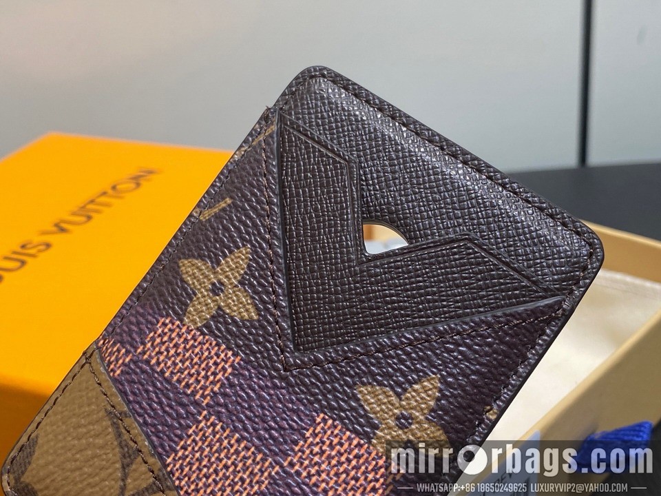 Replica LV Bags Magnet M26016 9.5x0.5x6.5cm gf