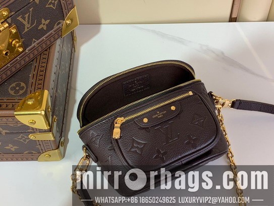 Replica LV Bags Bumbag M82208 17x12x9.5cm gf