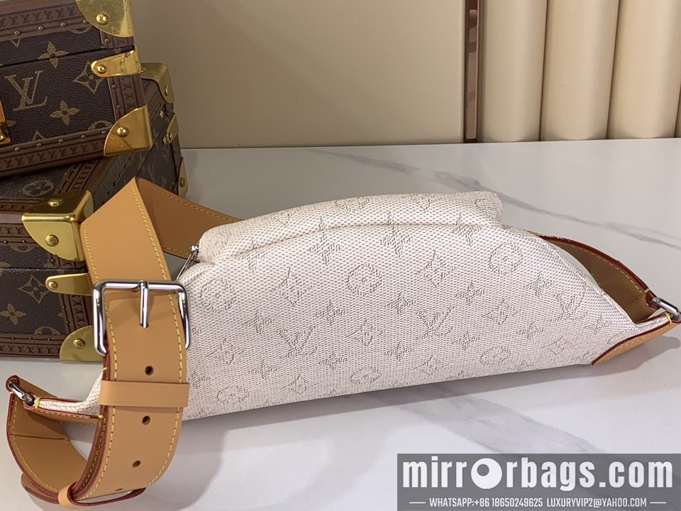 Replica LV Bags Bumbag M27152 30x15x8cm gf