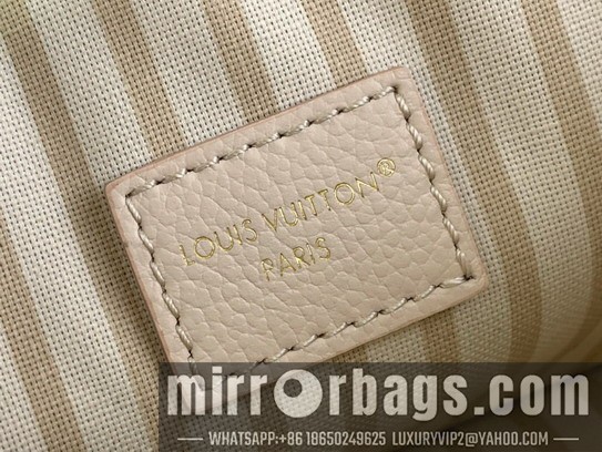 Replica LV Bags Diane M13642 10.5x6x19cm gf