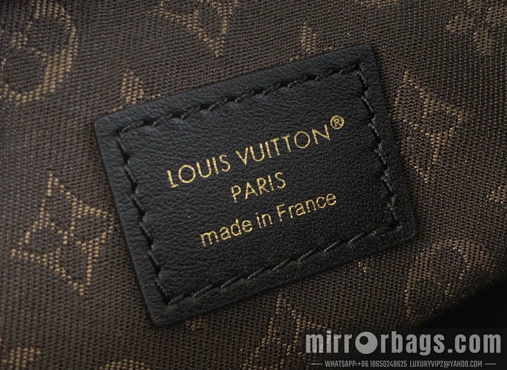 Replica LV Bags Biker M14623 10x10x23cm gf2