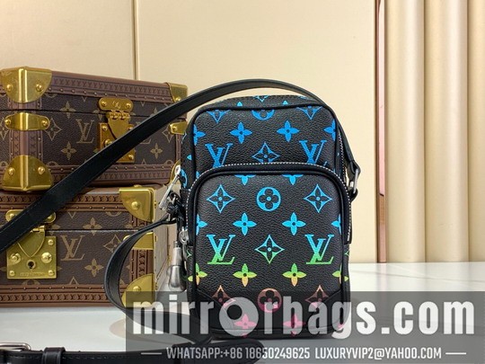 Replica LV Bags Pharrell Williams M13898 13.5x20x8cm gf