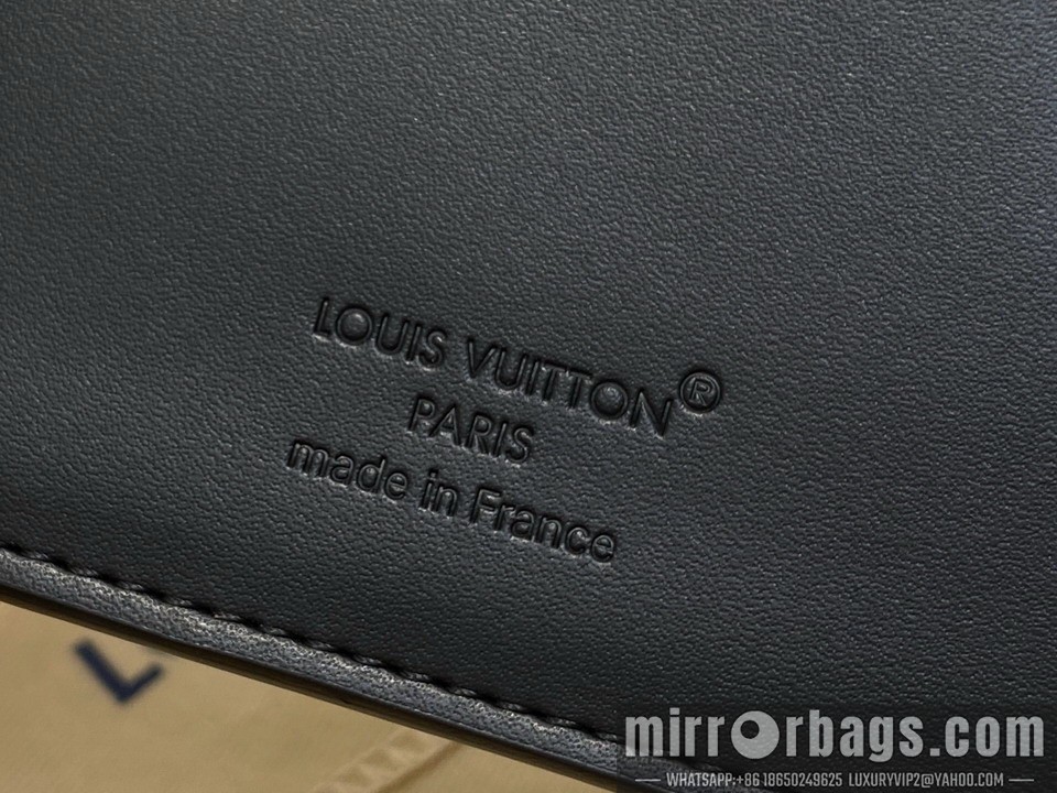 Replica LV Bags Multiple M25944 11x11x15cm gf
