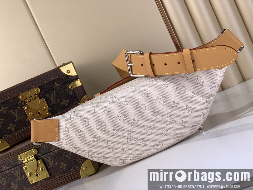 Replica LV Bags Bumbag M27152 30x15x8cm gf