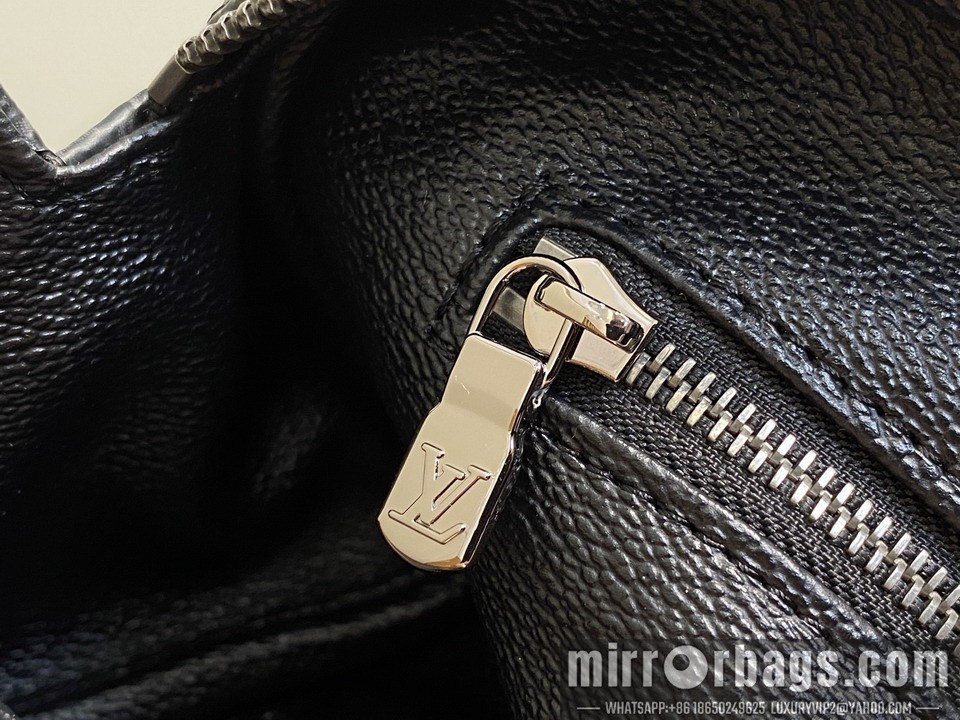 Replica LV Bags Dopp Kit M15246 15x16.5x28cm gf1