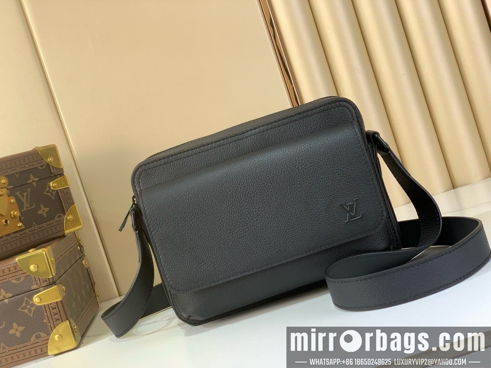 Replica LV Bags Boarding m15265 18x9x24cm gf