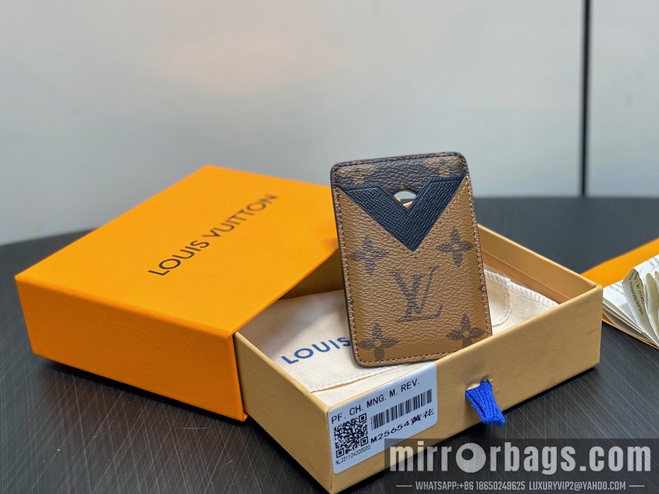 Replica LV Bags Magnet M25654 9.5x0.5x6.5cm gf