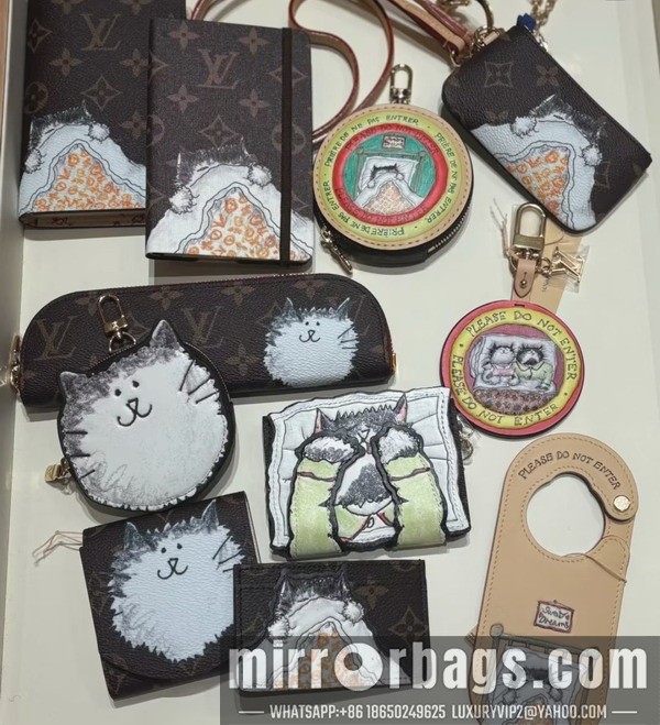 Replica LV Bags Pawket M25732cm gf