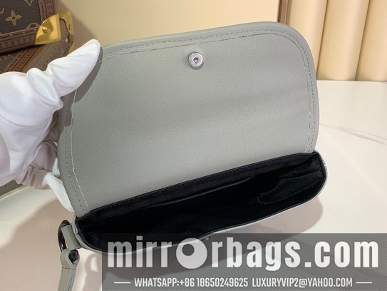 Replica LV Bags Pulse m12636 16x5x22.5cm gf