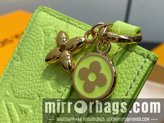 Replica LV Bags Charms M13645 10.2x7.3x0.3cm gf