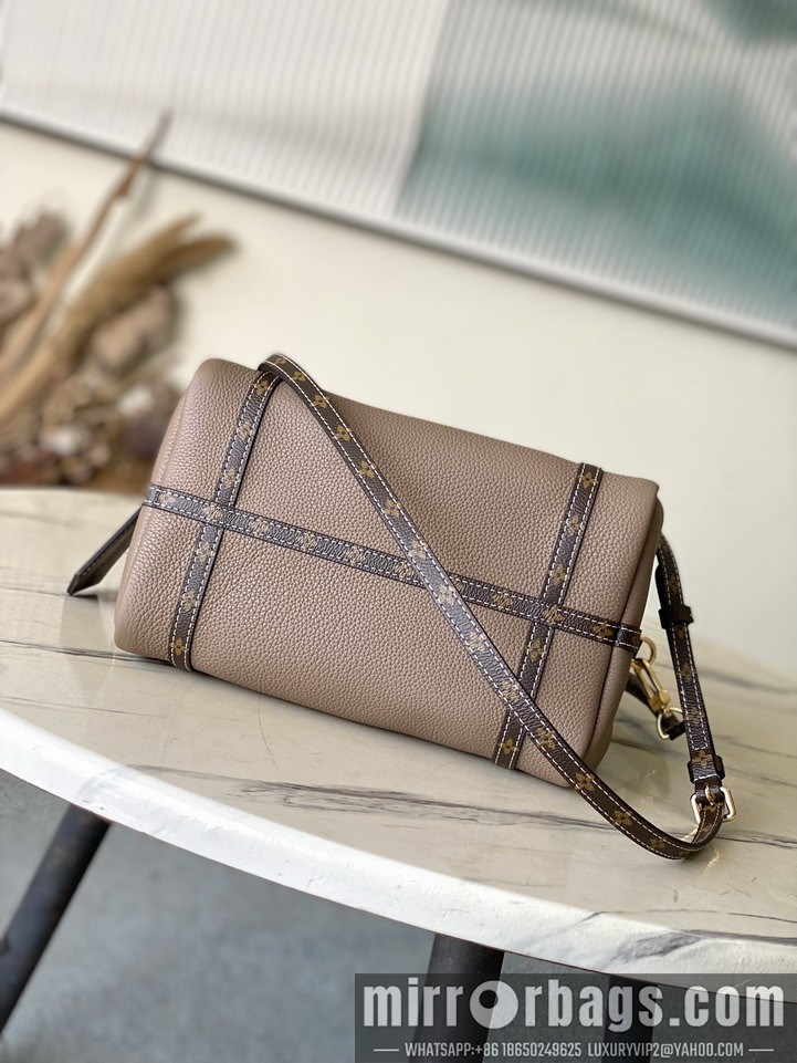 Replica LV Bags M13667 25x15x18cm gf1
