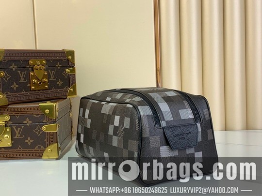 Replica LV Bags Dopp Kit m15109 15x16.5x28cm gf