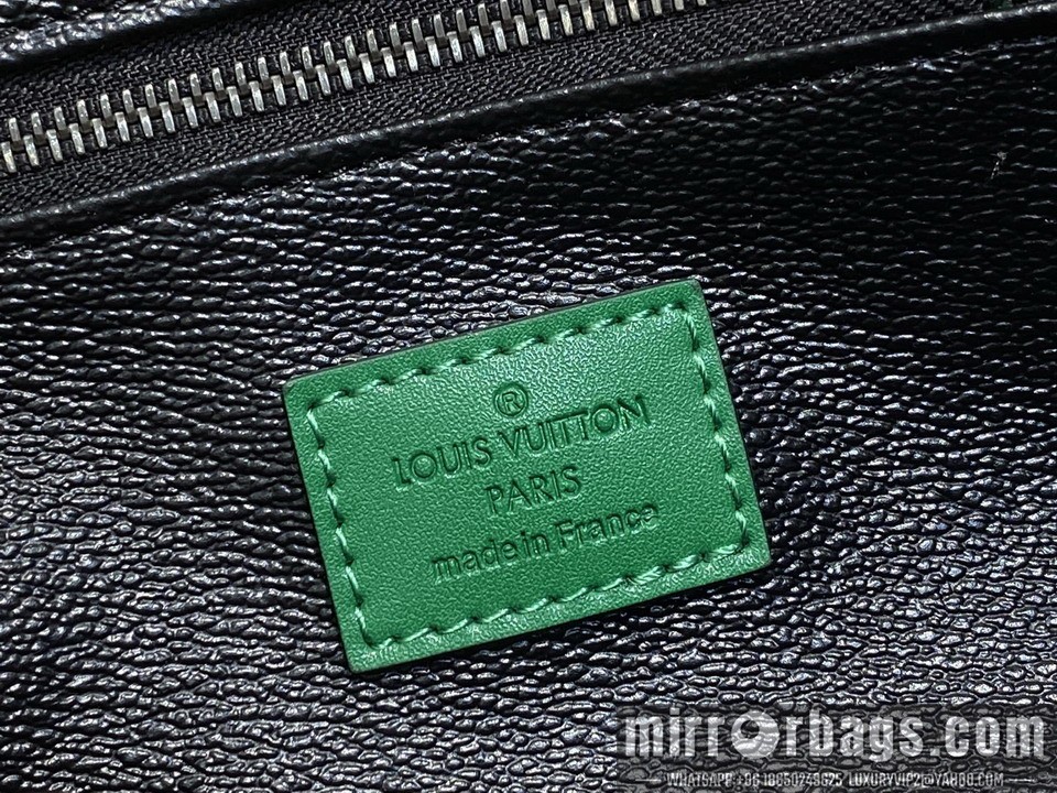 Replica LV Bags Dopp Kit M15246 15x16.5x28cm gf