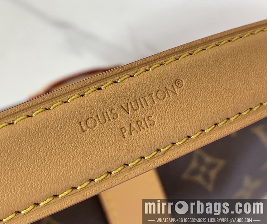 Replica LV Bags Mia M26191 14.5x8x22cm gf